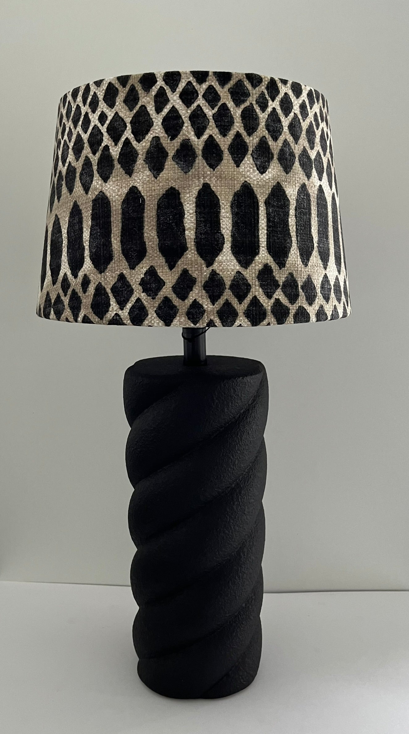 Stehlampe Leo-Look
