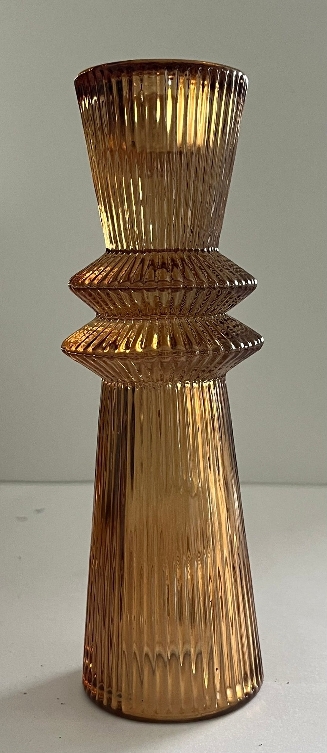 Braune Glas Kerzenständer