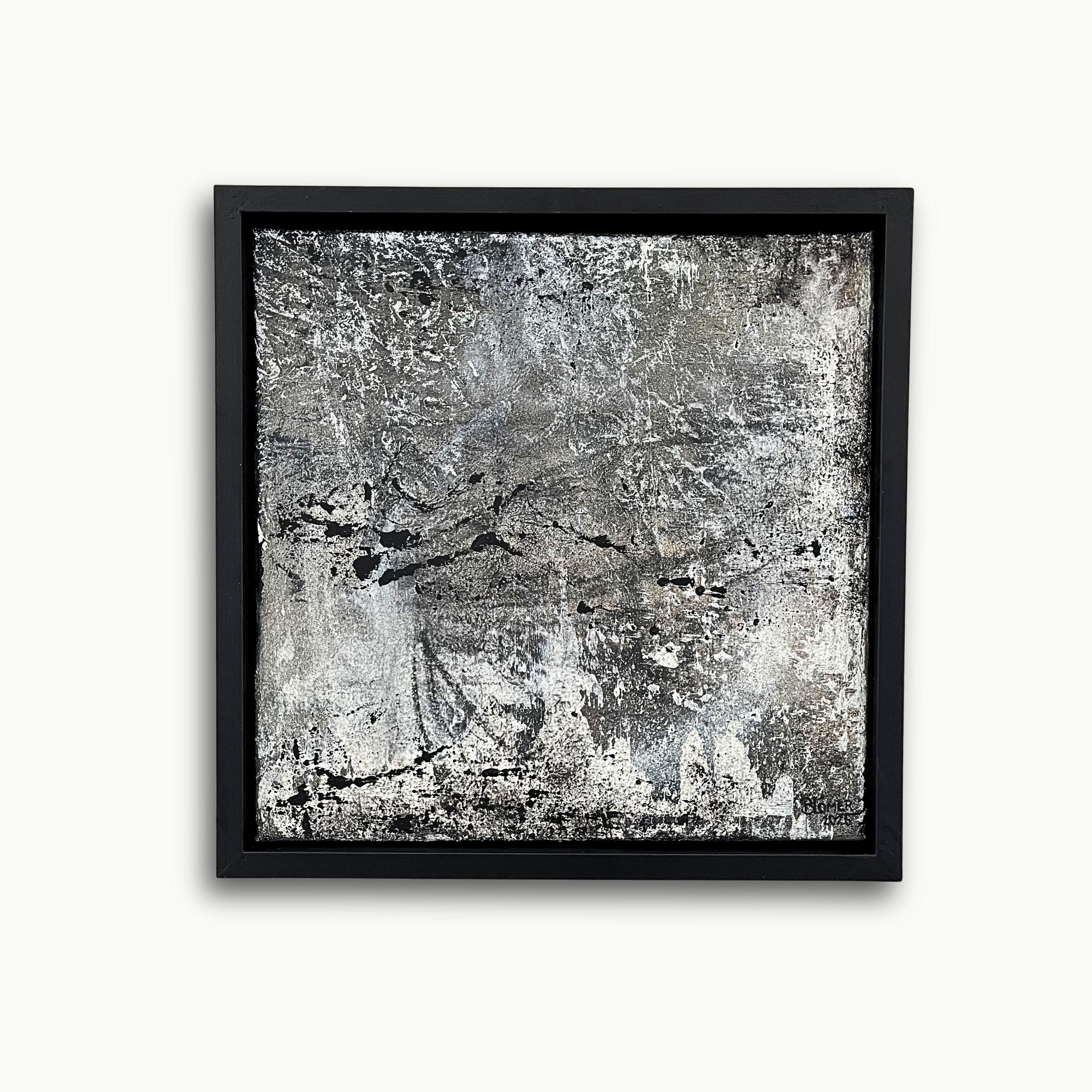 Handgemaltes abstraktes Acrylbild in Schwarz-Weiß im Schattenfugenrahmen 33x33 cm – moderne minimalistische Wanddekoration für stilvolle Wohnräume